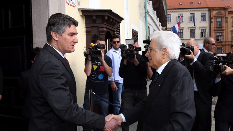 Hrvatska razmatra mogućnost da se jedan brod Obalne straže RH uključi u humanitarnu misiju Europske unije